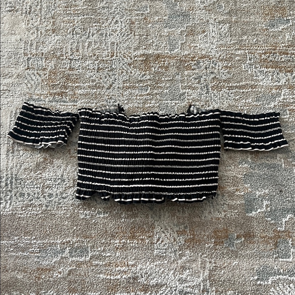 ‼️ Striped Off-Shoulder Top ‼️
